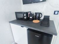 Eigene Teeküche im Zimmer / Own kitchenete inside the room Eigene Teeküche im Zimmer / Own kitchenete inside the room