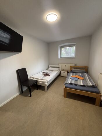 Schlafzimmer mit zwei Einzelbetten Schlafzimmer mit zwei Einzelbetten