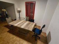 Gemeinschaftsraum mit Esstisch Gemeinschaftsraum mit Esstisch