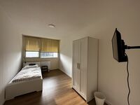Wohnung in zentraler Lage für bis zu 8 Personen - Kerpen Bild 2 Wohnung in zentraler Lage für bis zu 8 Personen - Kerpen Bild 2