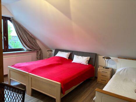 3-Zi.-Wohnung mit Westloggia im 1. OG in Wolfenbüttel-Salzdahlum 3-Zi.-Wohnung mit Westloggia im 1. OG in Wolfenbüttel-Salzdahlum