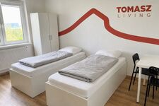 MH11 / TOMASZ-LIVING in DUISBURG - Modernes Bad + Smart TV Bild 8 MH11 / TOMASZ-LIVING in DUISBURG - Modernes Bad + Smart TV Bild 8