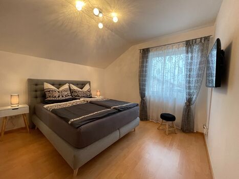 Wohnung 105 m2 für bis zu 6 Personen, zentral gelegen Bild 2 Wohnung 105 m2 für bis zu 6 Personen, zentral gelegen Bild 2