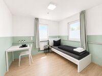 home2stay Apartmenthaus in Reutlingen NEU Wifi, Parkplatz, 30 Personen Bild 2 home2stay Apartmenthaus in Reutlingen NEU Wifi, Parkplatz, 30 Personen Bild 2