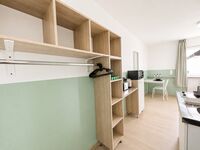 home2stay Apartmenthaus in Reutlingen NEU Wifi, Parkplatz, 30 Personen Bild 6 home2stay Apartmenthaus in Reutlingen NEU Wifi, Parkplatz, 30 Personen Bild 6