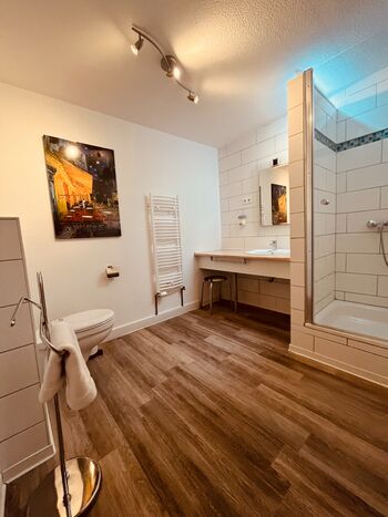 Badezimmer DZ Badezimmer DZ