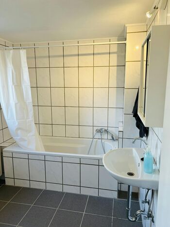 Geräumige 2-Zimmer-Wohnung in Bergedorf – Platz für 6 Gäste Bild 3 Geräumige 2-Zimmer-Wohnung in Bergedorf – Platz für 6 Gäste Bild 3