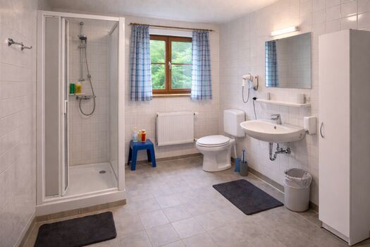 Top Lage, Top Preis: Mitarbeiterzimmer ab 16 Euro! Bild 4 Top Lage, Top Preis: Mitarbeiterzimmer ab 16 Euro! Bild 4