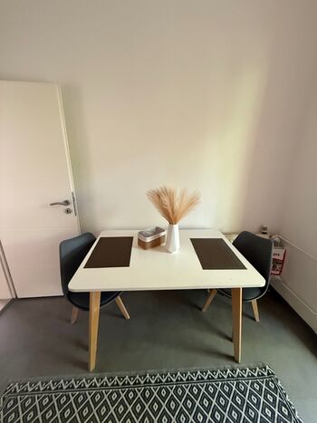 Wohnung 1.OG , WLAN , Parkplatz , Top Lage Obrázok 2 Wohnung 1.OG , WLAN , Parkplatz , Top Lage Obrázok 2