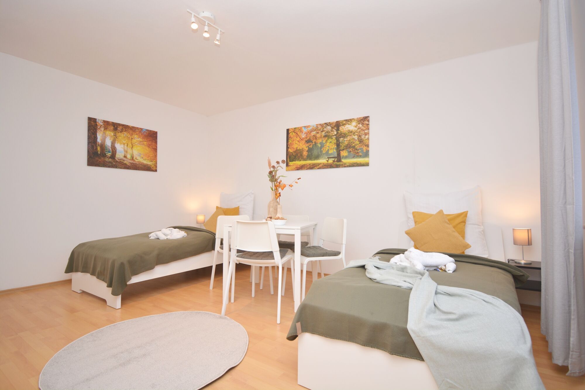 KU01/02-RI Schlafzimmer 2 KU01/02-RI Schlafzimmer 2