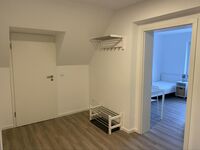 Flur, Apartment 6 Flur, Apartment 6