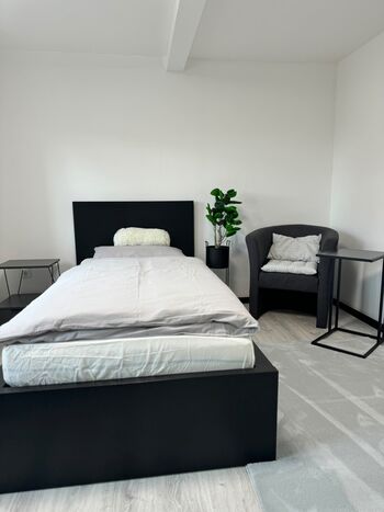 Mehrere Monteurunterkünfte über Kassel verteilt – flexible Lage wählbar Mehrere Monteurunterkünfte über Kassel verteilt – flexible Lage wählbar