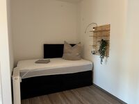 Möblierte 2-Raum - ideal für Übergangslösungen Bild 13 Möblierte 2-Raum - ideal für Übergangslösungen Bild 13