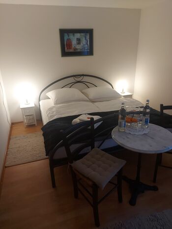 Kleine Zimmer mit eigenem Bad Obrázok 4 Kleine Zimmer mit eigenem Bad Obrázok 4