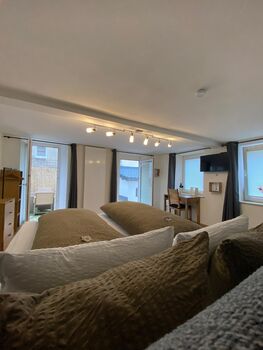 Schlafzimmer mit Doppelbett Schlafzimmer mit Doppelbett