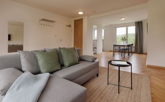 MOWO Monteurzimmer Kitzingen - modern und voll ausgestattet Zdjęcie 4 MOWO Monteurzimmer Kitzingen - modern und voll ausgestattet Zdjęcie 4