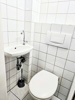 AMB Stays 4-Zimmerwohnung Zwei-WC/Bad, Terrasse, Parkplatz, Max. 7 Pers. Bild 16 AMB Stays 4-Zimmerwohnung Zwei-WC/Bad, Terrasse, Parkplatz, Max. 7 Pers. Bild 16