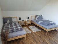 DG Wohnung im Grünen! Außerhalb und doch Zentral Bild 8 DG Wohnung im Grünen! Außerhalb und doch Zentral Bild 8