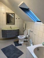DG Wohnung im Grünen! Außerhalb und doch Zentral Bild 6 DG Wohnung im Grünen! Außerhalb und doch Zentral Bild 6