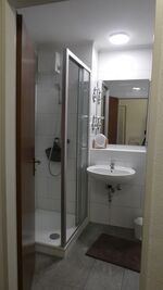 Schönes Studio mit Balkon direkt am Rhein Bild 6 Schönes Studio mit Balkon direkt am Rhein Bild 6