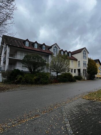 Monteurzimmer mit eigenem Bad – einfach, ruhig und praktisch Bild 1 Monteurzimmer mit eigenem Bad – einfach, ruhig und praktisch Bild 1