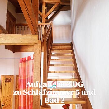 Aufgang in 2. OG innerhalb der Wohnung Aufgang in 2. OG innerhalb der Wohnung