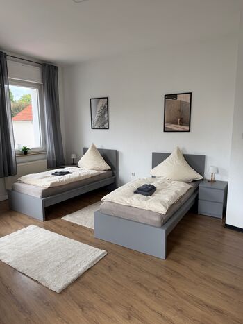 Moderne Monteurwohnungen in TOP-Lage Paderborn - Einzelbetten Obrázok 1 Moderne Monteurwohnungen in TOP-Lage Paderborn - Einzelbetten Obrázok 1