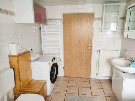 WHG 100qm - Bad WHG 100qm - Bad