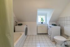 EasyCrew 2- NEU!! Ideal für 6 Pers, 3 Zimmer, Bettwäsche, Parken Bild 3 EasyCrew 2- NEU!! Ideal für 6 Pers, 3 Zimmer, Bettwäsche, Parken Bild 3