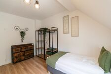 EasyCrew 2- NEU!! Ideal für 6 Pers, 3 Zimmer, Bettwäsche, Parken Picture 23 EasyCrew 2- NEU!! Ideal für 6 Pers, 3 Zimmer, Bettwäsche, Parken Picture 23