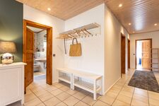 Garderobe und Badzugang 3 SZ Wohnung Garderobe und Badzugang 3 SZ Wohnung
