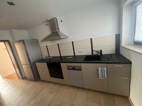 Große Monteurwohnung mit 3 Schlafzimmern, Balkon und WLAN Bild 2 Große Monteurwohnung mit 3 Schlafzimmern, Balkon und WLAN Bild 2