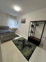 EINZELZIMMER MIT WASCHBECKEN EINZELZIMMER MIT WASCHBECKEN