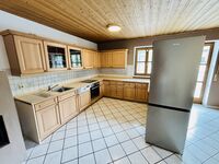 Vollausgestattete große Wohnung mit Balkon und Parkplatz Bild 18 Vollausgestattete große Wohnung mit Balkon und Parkplatz Bild 18