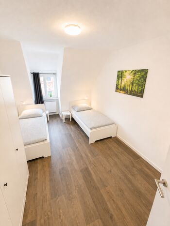 Zimmer 3 von 3 _ 2 Betten Zimmer 3 von 3 _ 2 Betten