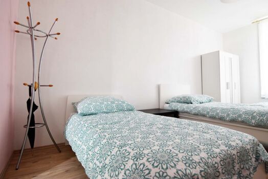 HomeRent Bergisch Gladbach, Leverkusen I HR-202-bergisch-gladbach Picture 3 HomeRent Bergisch Gladbach, Leverkusen I HR-202-bergisch-gladbach Picture 3