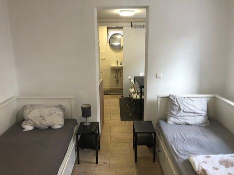 Neuwertiges Monteur-Apartment für 1–2 Personen mit Privatsphäre Bild 4 Neuwertiges Monteur-Apartment für 1–2 Personen mit Privatsphäre Bild 4