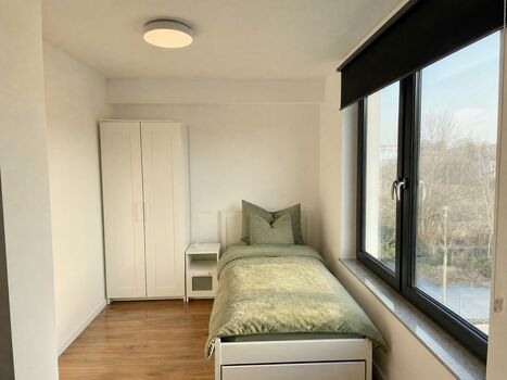 MH44 / TOMASZ-LIVING in RATINGEN - Komfortable Zimmer Picture 3 MH44 / TOMASZ-LIVING in RATINGEN - Komfortable Zimmer Picture 3