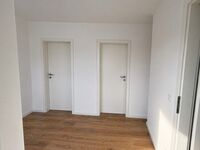 MH44 / TOMASZ-LIVING in RATINGEN - Komfortable Zimmer Bild 5 MH44 / TOMASZ-LIVING in RATINGEN - Komfortable Zimmer Bild 5