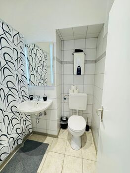 Gemütliche Zentrale 2 Zimmer Wohnung Bild 2 Gemütliche Zentrale 2 Zimmer Wohnung Bild 2