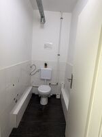 Separates WC Separates WC