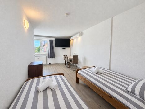 Monteurwohnung Ludwigshafen | 7 Gäste | Nähe BASF Zdjęcie 4 Monteurwohnung Ludwigshafen | 7 Gäste | Nähe BASF Zdjęcie 4