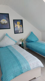 Konfortables Zweibettzimmer Konfortables Zweibettzimmer