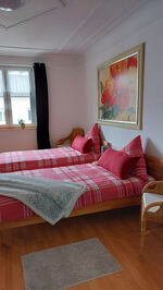 Zweibettzimmer Zweibettzimmer