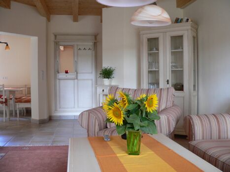 Wohnung Flieder Wohnzimmer Wohnung Flieder Wohnzimmer