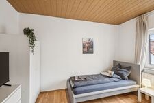 -DS-RENT- Apartment in Biblis | bis 8 Personen | Balkon Bild 12 -DS-RENT- Apartment in Biblis | bis 8 Personen | Balkon Bild 12