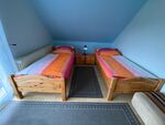 Elbdeich: Schlafzimmer mit Blick auf den Deich Elbdeich: Schlafzimmer mit Blick auf den Deich