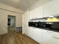 Modern Möbelierte Wohnung mit 2 Zimmern mit jeweils 2 Betten Bild 5 Modern Möbelierte Wohnung mit 2 Zimmern mit jeweils 2 Betten Bild 5