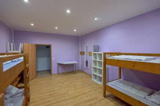 Mehrbettzimmer Mehrbettzimmer