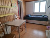 Schlafzimmer mit zwei Einzelbetten Schlafzimmer mit zwei Einzelbetten
